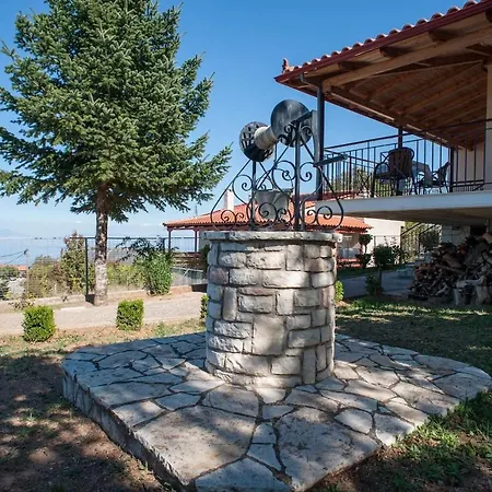 'mega Spileo' Mountain House בית נופש Kalivitis